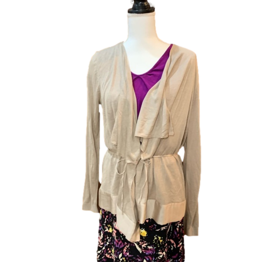 𝅺🌿nwt - H&M lightweight sweater with ribbon tie 🌿